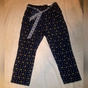 Ann Taylor Tappered Ankle Slacks